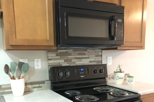 Photo - College Square Apartments