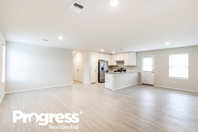 Photo - 5611 Basilica Pl