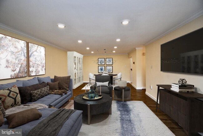Building Photo - 10320 Westlake Dr Unit E409 Rental