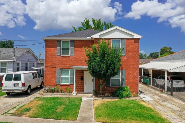 Building Photo - 3913 Bauvais St Unit 1