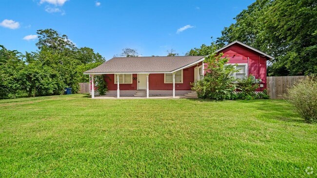 Building Photo - 1164 3rd St- Rental