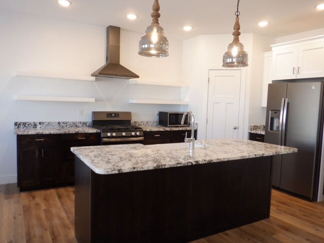 Photo - 3 Bed 2 bath with 2 car attached garage