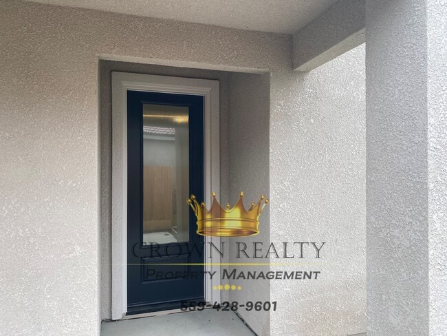 Photo - 1553 N Frontier St