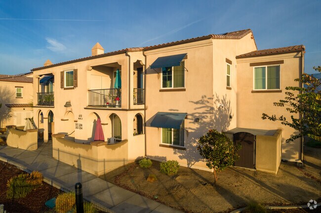 Photo - Crestview Terrace