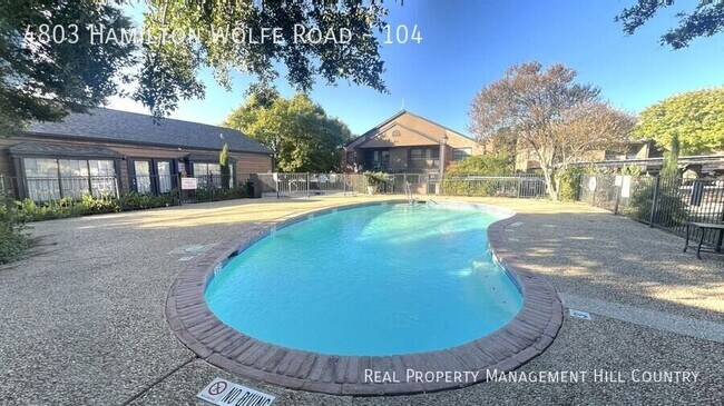 4803 Hamilton Wolfe Unidad 104