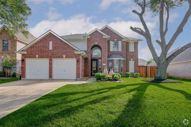 Building Photo - 15838 Red Hill Trail Rental