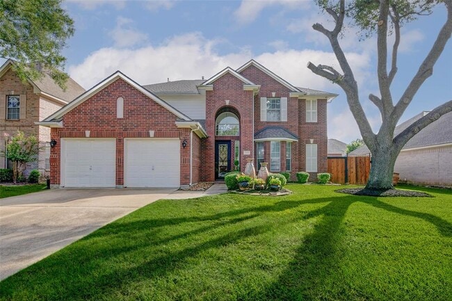 Photo - 15838 Red Hill Trail House