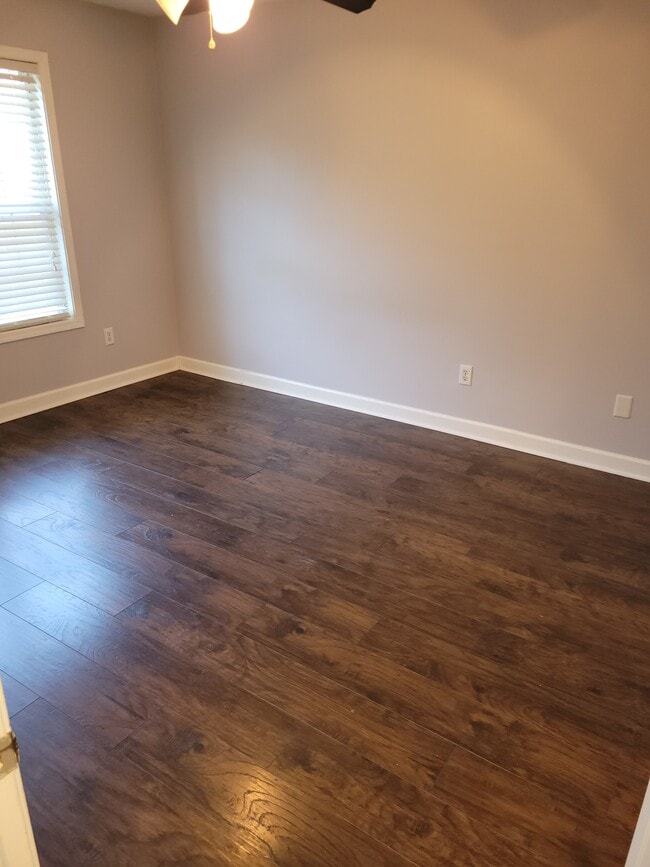 Photo - 16 Morrisday Ln