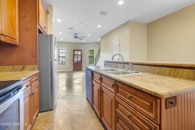 Photo - 1000 Tulane Ave Unit 7