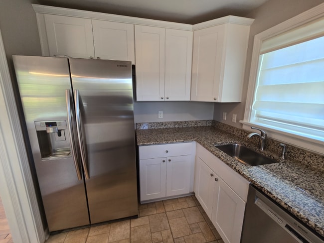 Photo - 8410 Holly Hill Rd