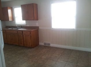 Photo - 7028 Hunter St