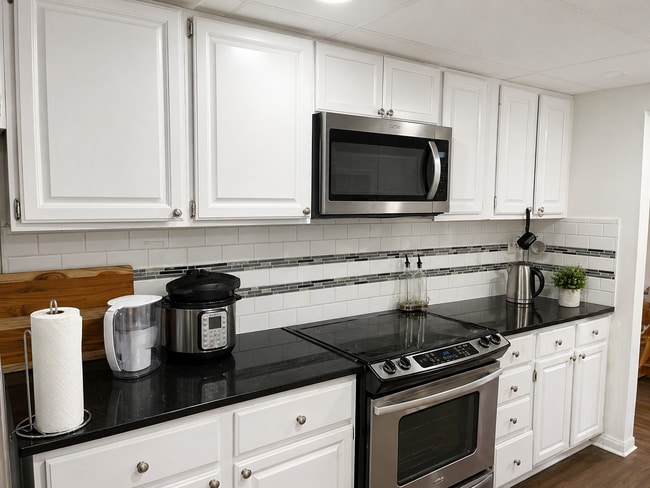 Kitchen 8 x 16 - 901 Kirts Blvd Unit Courtwood Villa Condos