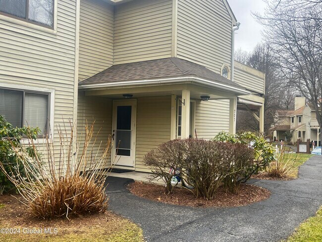 Photo - 107 Grenadier Ct Condo