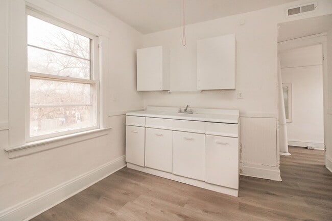 Photo - 7415 Elton Ave Unit 7415 ELTON AVE CLEVELAND, OH. 44102 Rear Up