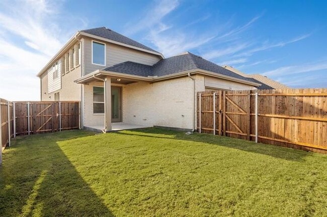 Photo - 268 Bassett Hall Rd