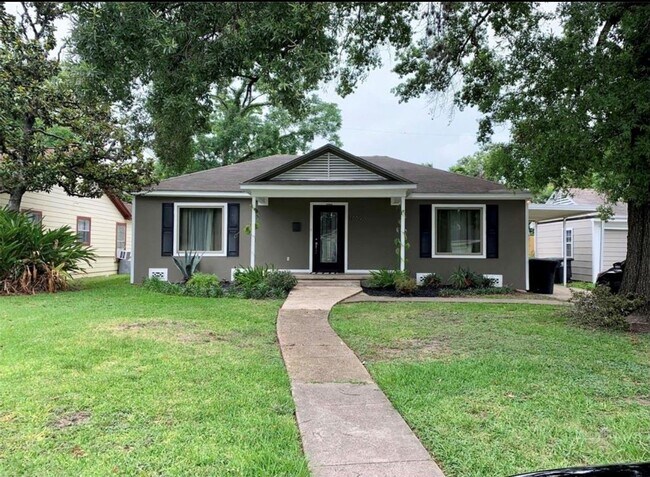 Photo - 3809 Wentworth St