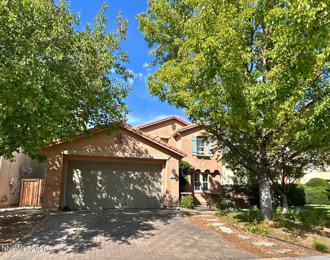 Photo - 465 Stradella Ct