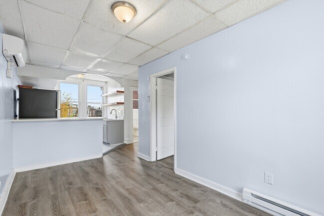 Photo - 3221 The Alameda