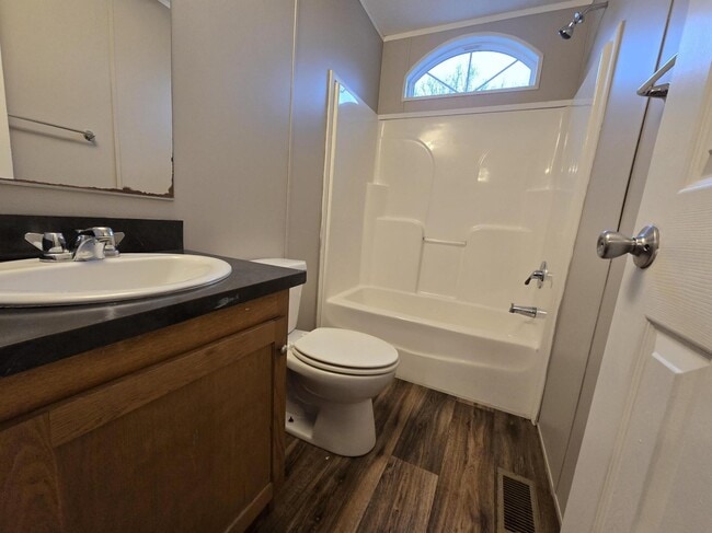 Photo - 1918 Miss Ellie Dr