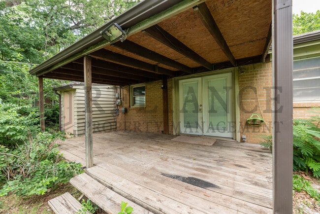 Photo - 7307 E Morris St
