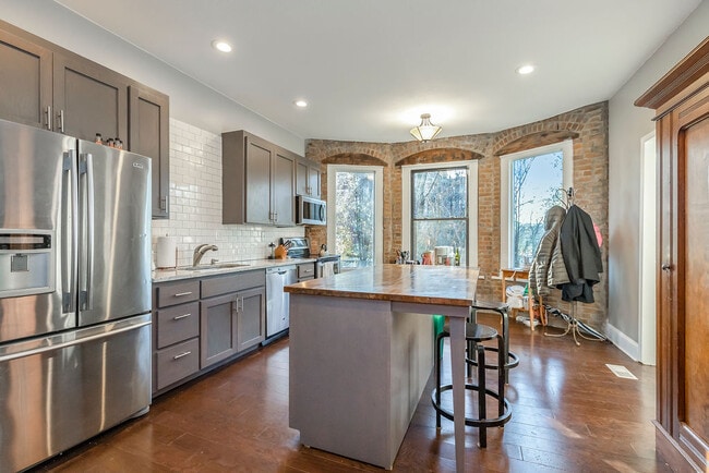 Photo - 1206 E Armour Blvd