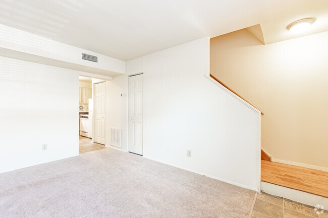 Eden- 2BR, 1BA