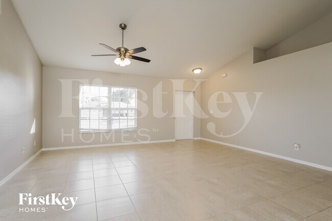 Photo - 1842 NW 5th Pl