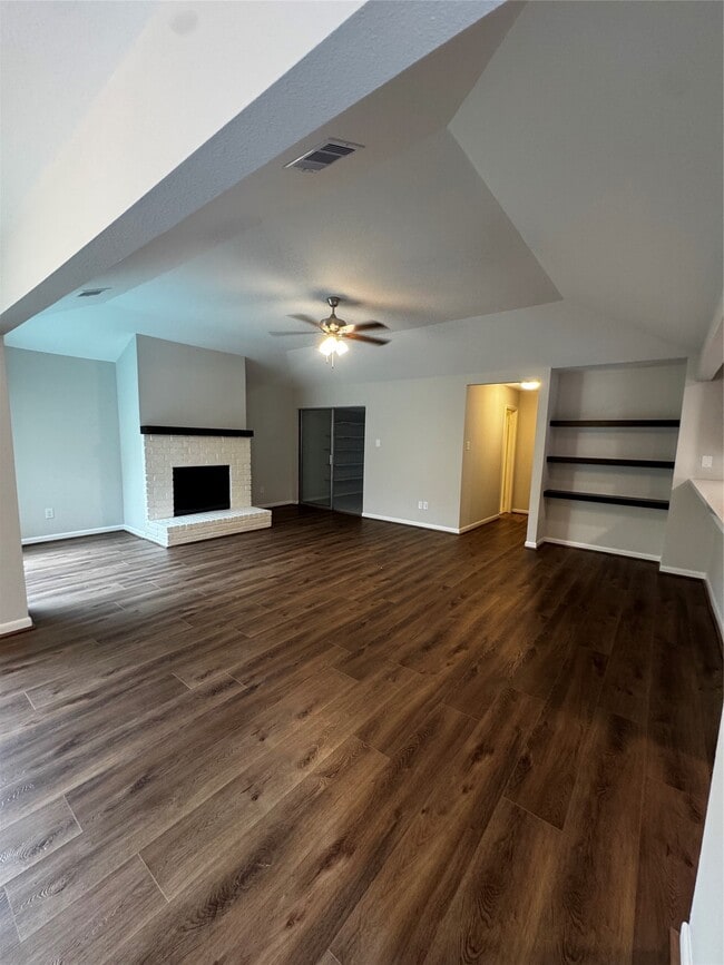 Photo - 8807 Belle Glen Dr