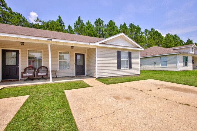 Photo - 15119 Deer Creek Dr