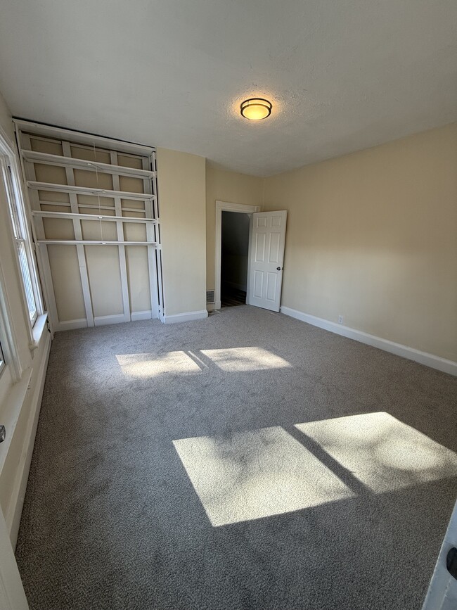 Photo - 113 W 66th St