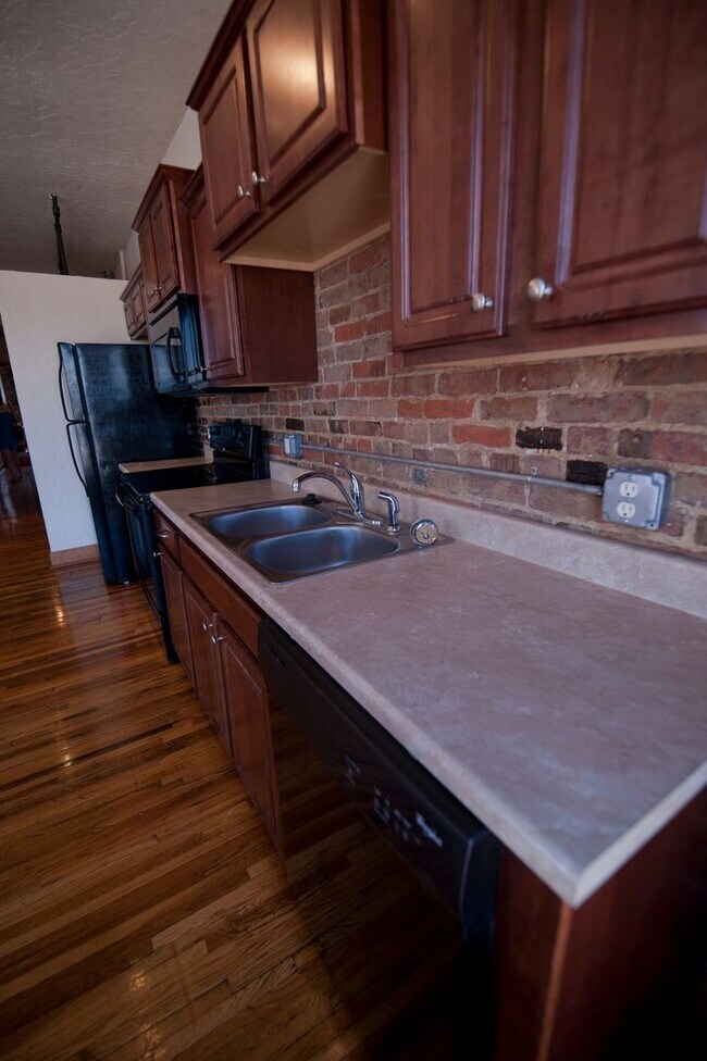 Photo - Park Central Lofts 301 Unidad PC 301