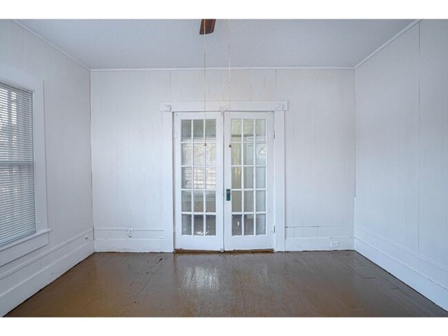 Photo - 2 BR 1 BA Gorgeous Home Near Downtown