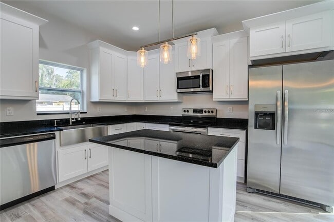 Photo - 5630 Queener Ave