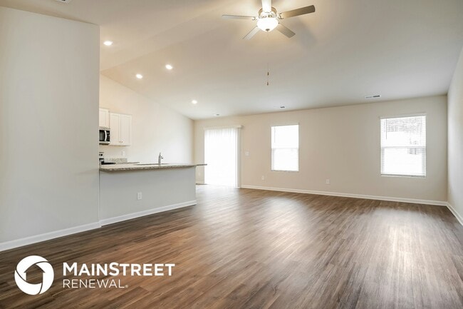 Photo - 125 Atlas Dr