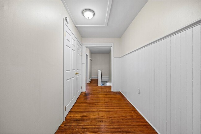 Photo - 75 Hamilton St