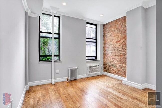 Photo - East 10th Street Unit 2