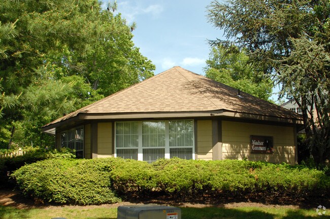 Photo - Windsor Commons