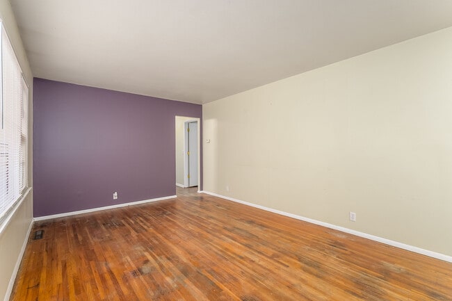 Photo - 6225 N Independence Dr