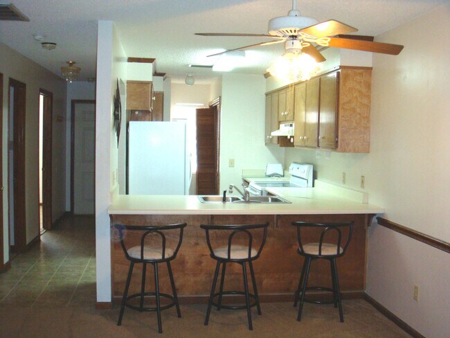 2406 Bemiss Rd Unit 7