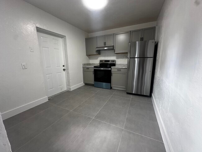 Photo - 3874 7th Ave N