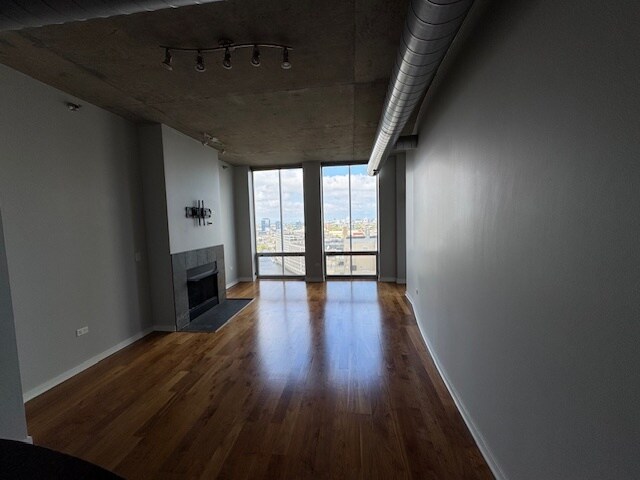 Photo - 700 N Larrabee St Unit 01902z