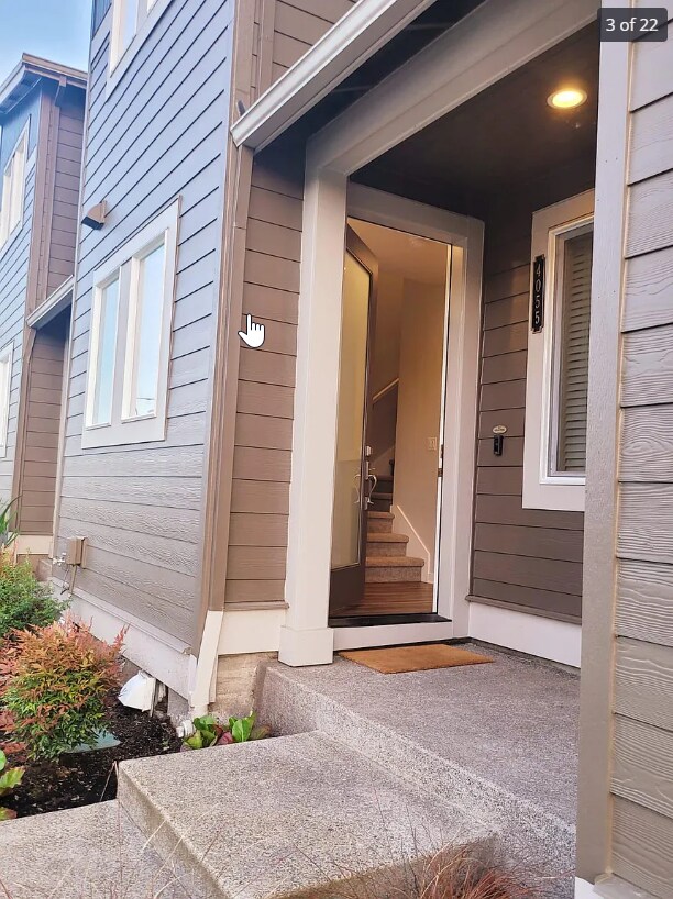 Photo - 4055 SE Century Blvd