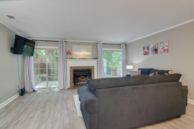 Photo - 705 Beacon Hill Ln
