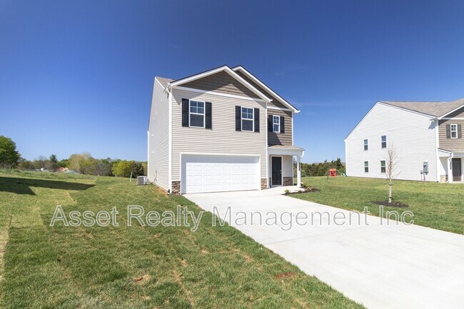 Photo - 2063 Southwood Cir