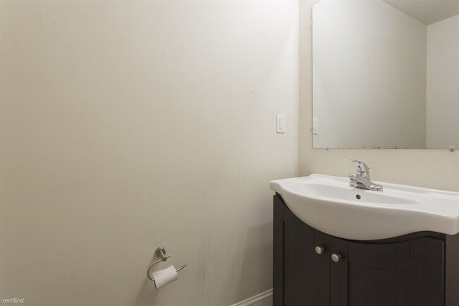 Photo - 2129 N 18th St Unit 2129  1