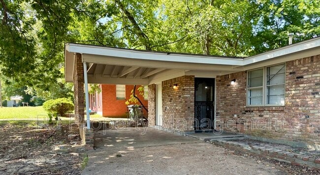 Photo - 3417 Edgar St