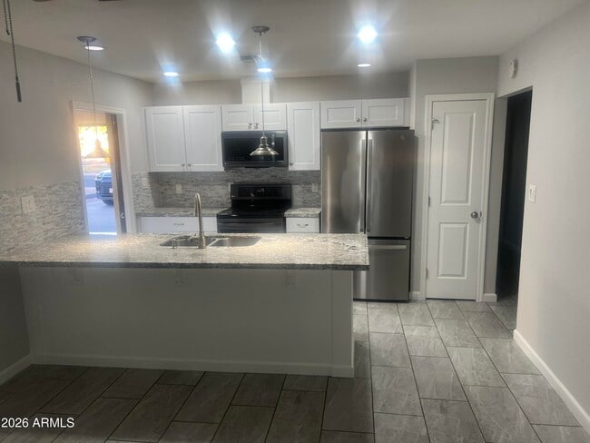 Photo - 5406 S Hazelton Ln