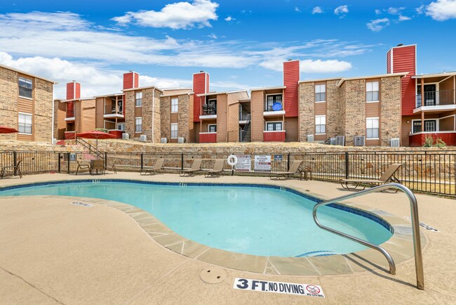 Photo - Marine Creek Apartments