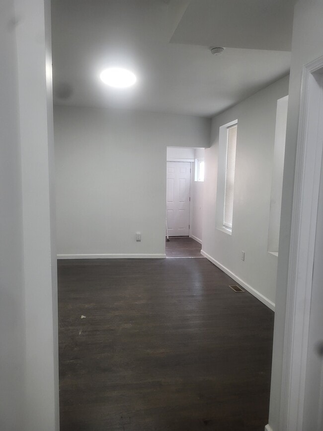 Sala de estar/comedor - 2637 N Jessup St Unidad 1