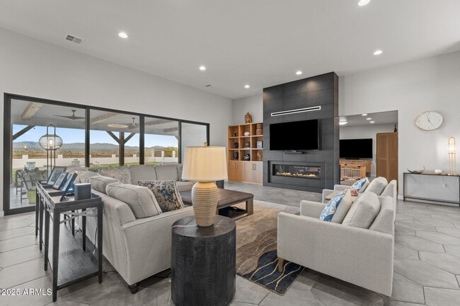 Photo - 2500 Lupine Ln